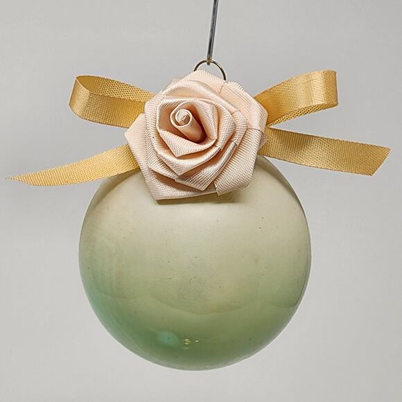 Rauch Victoria Collection Vintage Ball and Ribbon Flower Christmas Ornaments EUC - Picture 3 of 10